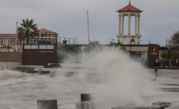 Пять человек стали жертвами урагана в Крыму