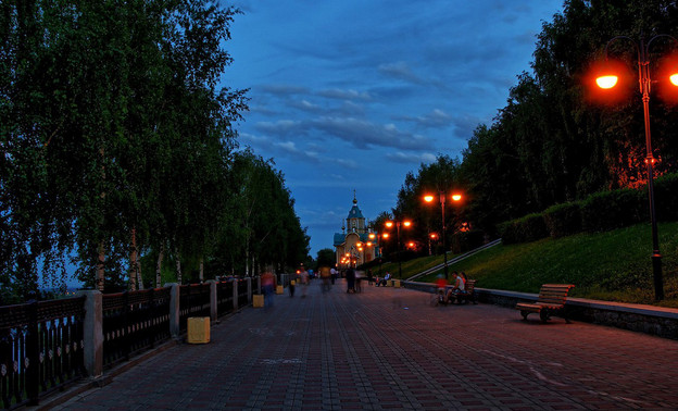 Органы местного самоуправления обязали улучшить освещение более чем на 60 улицах Кирова