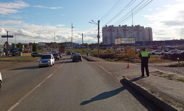 В Кирове на Московской LADA Kalina сбила велосипедиста