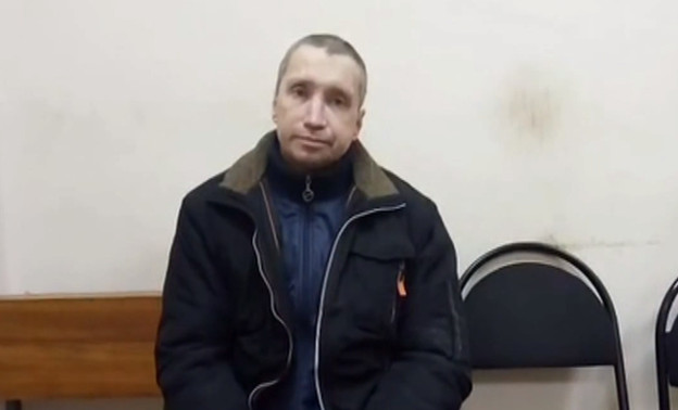 В Кирове мужчина избил двух пенсионерок, связал их скотчем и ограбил