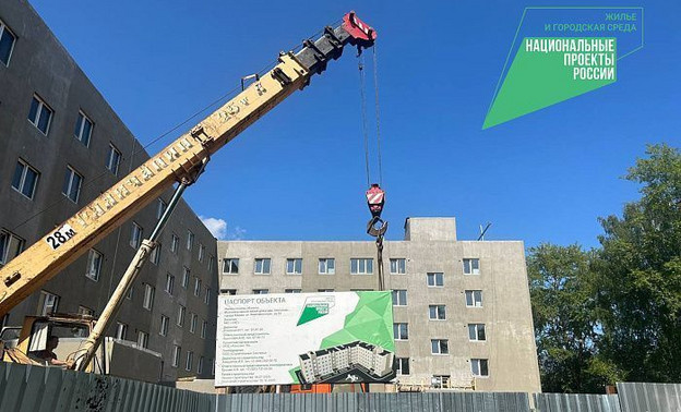Рядом с домом для переселенцев в Лянгасово обустраивают отвод сточных вод