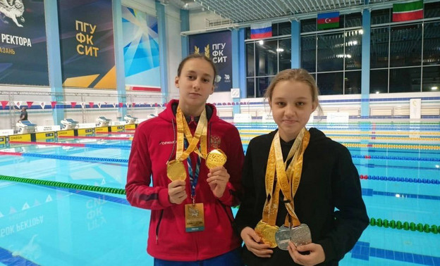 Кировчанки привезли шесть медалей с всероссийских соревнований по плаванию