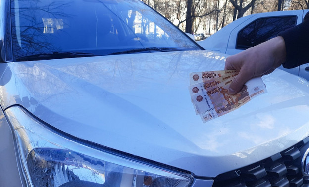 Водитель из Нижегородской области пытался дать взятку слободскому автоинспектору