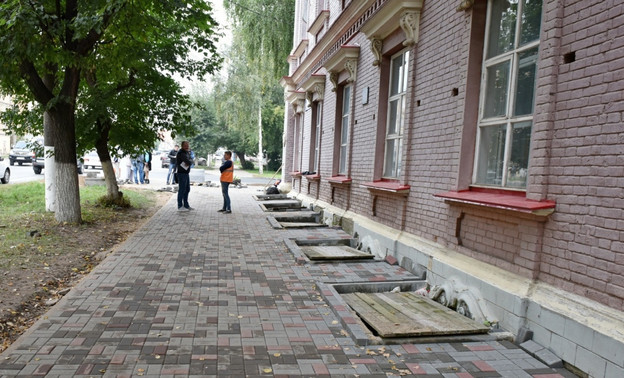 В Кирове закончили ремонтировать три участка тротуаров