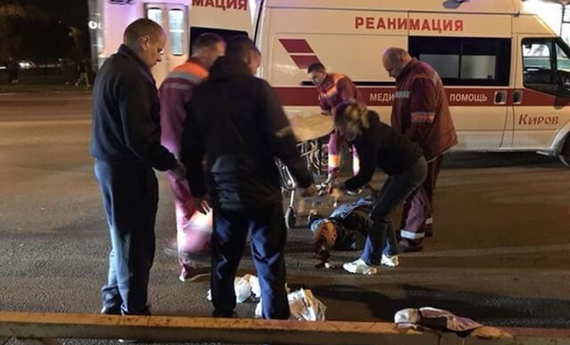 На улице Воровского автомобиль сбил пешехода