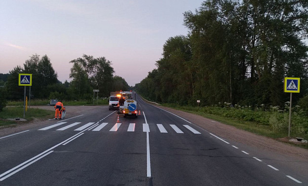 В Кировской области обновляют разметку на 2 000 км дорог