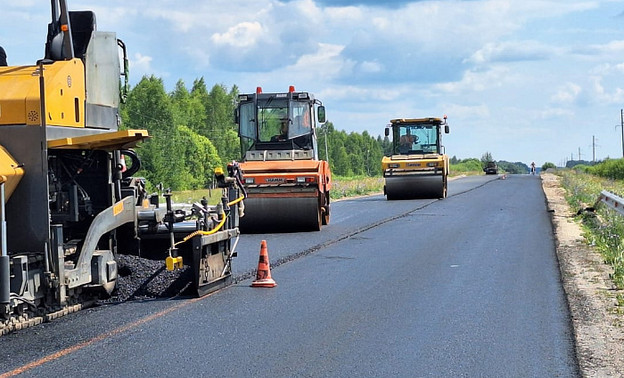 В Кикнурском районе досрочно отремонтировали участок трассы