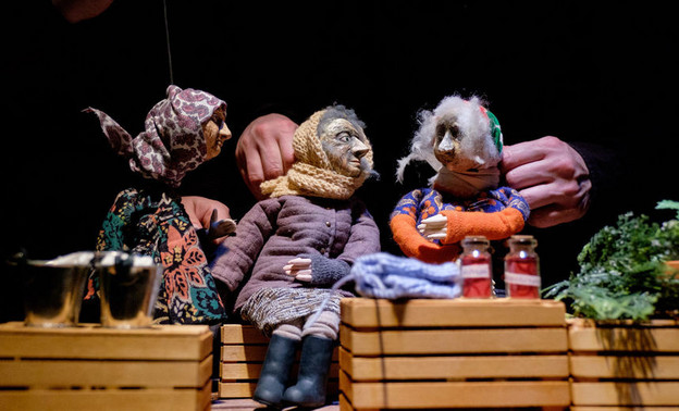 Пенсионеры Опаринского района станут участниками постановок кукольного театра