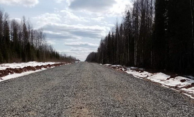 В Кировской области приступили к строительству дороги Опарино - Альмеж