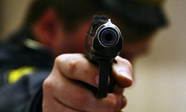 В Оричевском районе в погоне за пьяным лихачом полицейские применили табельное оружие