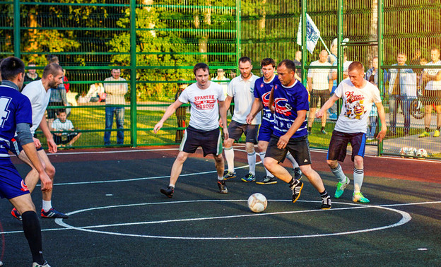 В Кирове завершился турнир по мини-футболу на призы АО «Кировский ССК»