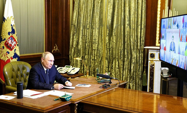 Александр Соколов рассказал Владимиру Путину о мерах поддержки семей мобилизованных в Кировской области