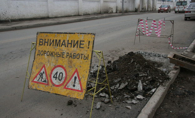В Кирове подрядчики начали ремонтировать дороги