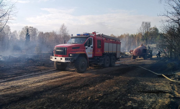 Пяти семьям из Оричевского района, дома которых сгорели при пожаре, предоставят новое жильё