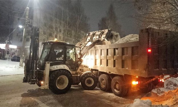 В Кирове снег вывезут с 48 участков