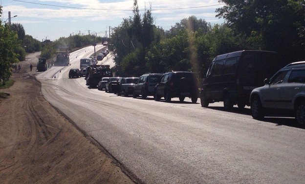 Переезд в Нововятске на сутки закроют на ремонт