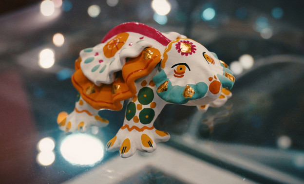 В кировском музее создали парейазавра в стиле дымковской игрушки