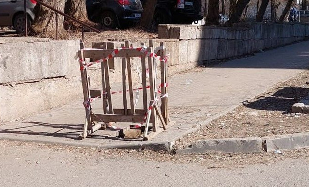На Октябрьском проспекте устранят провал