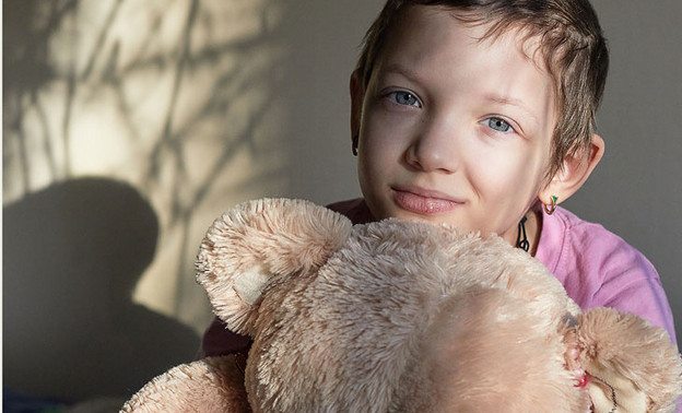 8-летней девочке из Оричей с острым лейкозом нужна помощь