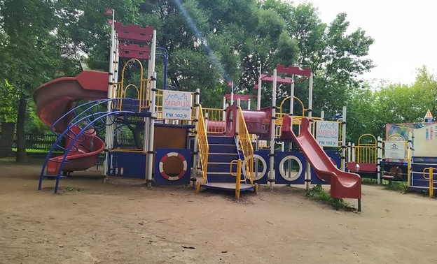 В кировском парке Победы построят новую детскую площадку