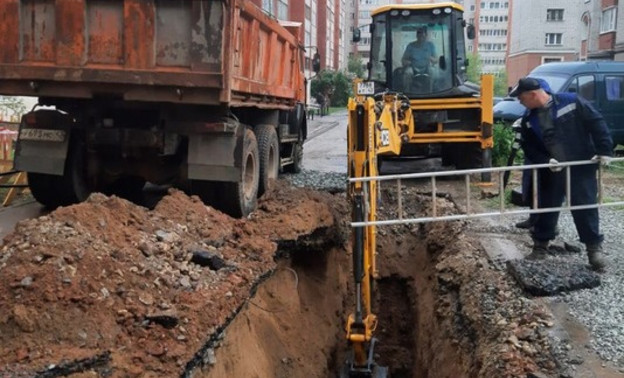 В Кирове заменят изношенные трубы в 43 дворах города