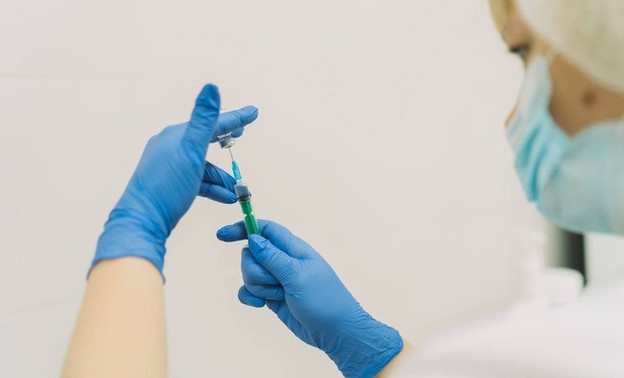 Более 50 тысяч доз вакцины «Спутник Лайт» поступили в Кировскую область