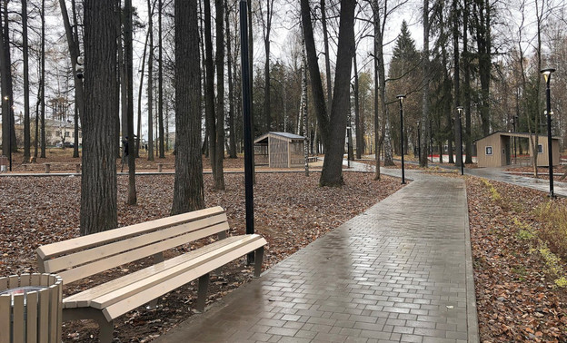 В Слободском завершили благоустройство городского парка