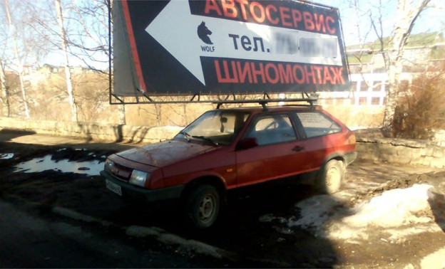 Владельцев машин с рекламой в Кирове начали штрафовать
