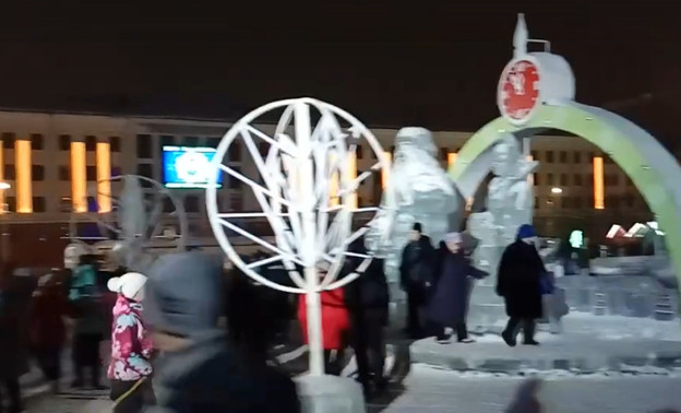 Кировчане жалуются на отсутствие праздничного освещения на Театральной площади