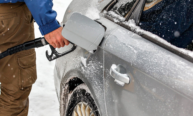 В Кировской области снизились цены на бензин и дизельное топливо