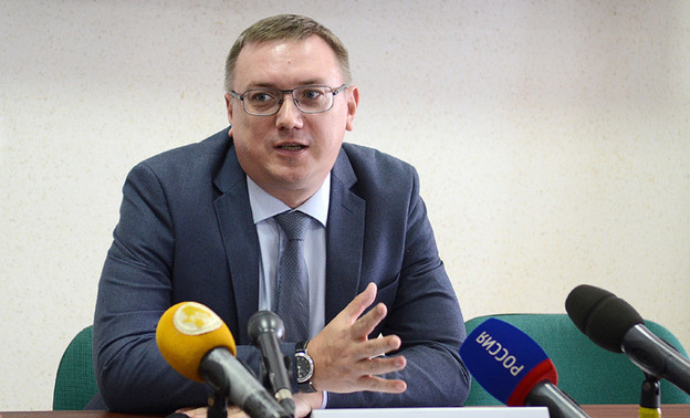 Кировские школы подготовят к учебному году к 20 августа