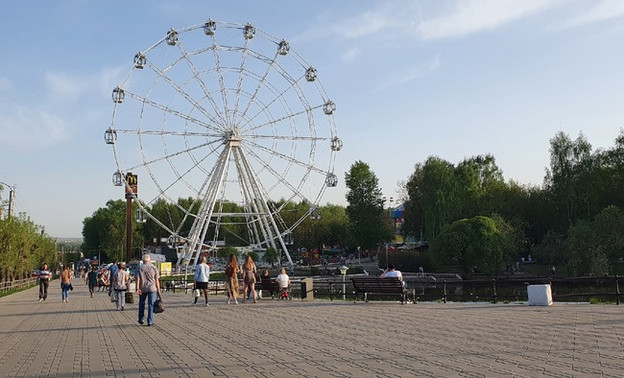 Бизнес в Кирове снова может уйти на коронавирусные каникулы