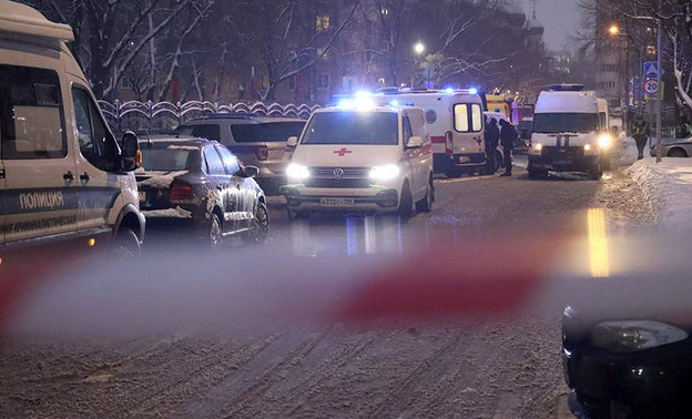 В результате стрельбы в московском МФЦ погибли два человека