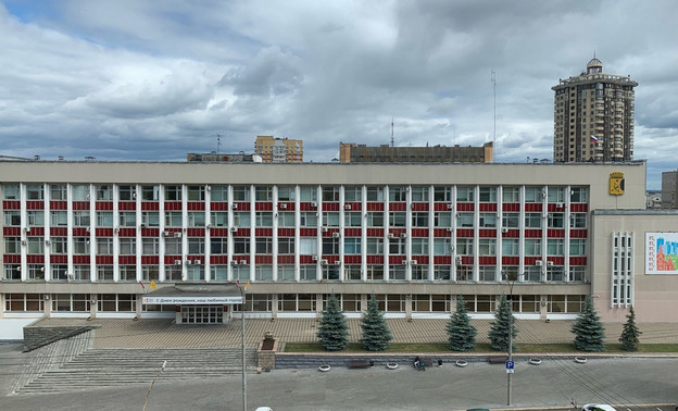 Должники вернули в городской бюджет 2 млн рублей