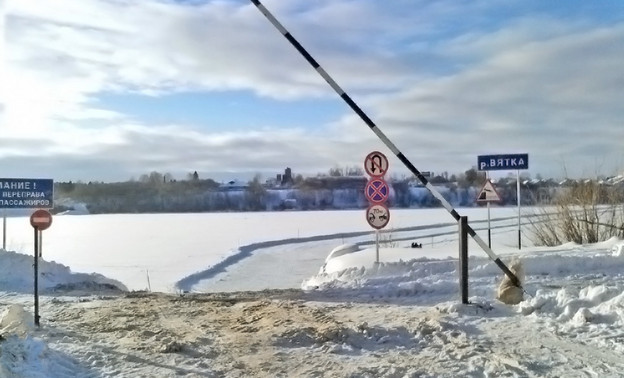 В Котельниче открыли первую автомобильную ледовую переправу через Вятку