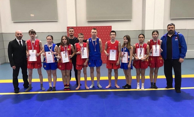 Спортсмены из Кирова завоевали 17 медалей на соревнованиях по ушу