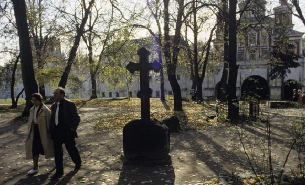 Стало известно, сколько до Революции стоило место на кладбище, где похоронят Жириновского