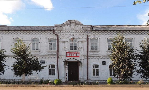 В Яранске вновь ищут подрядчика для реставрации дома купца Родыгина