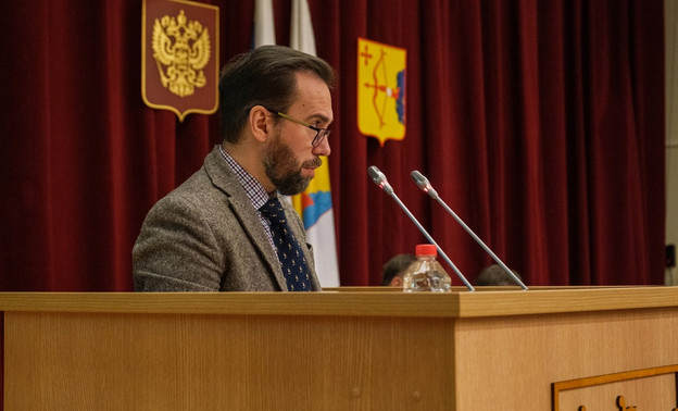 Депутат Роман Титов прокомментировал иск от «Монолита» в свой адрес