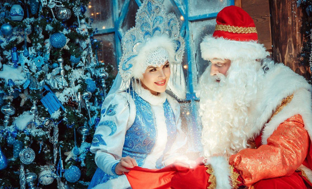 Когда можно встретиться с российским Дедом Морозом и Снегурочкой в Кирове?