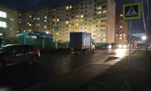 Кировчане пожаловались на неосвещённый пешеходный переход у детского сада