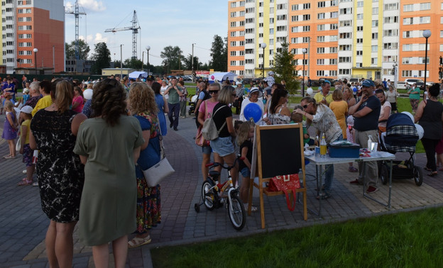 В Озерках появился новый сквер