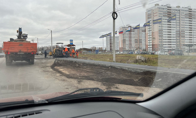 На улице Московской у гипермаркета Metro демонтировали «апендикс»