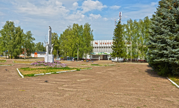 В Сосновке начали принимать документы кандидатов на пост главы города
