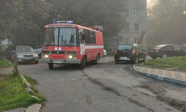Пожар в Кирове: 12 человек эвакуированы из пятиэтажки