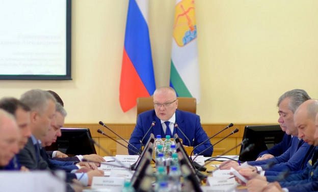 Губернатор Александр Соколов прокомментировал дело «Инвест-центра»