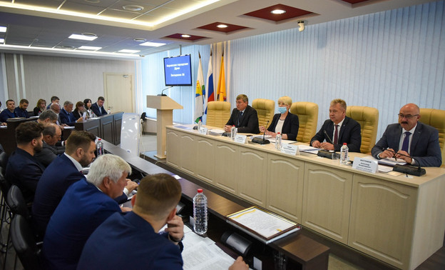 Суд нашёл нарушения при созыве заседания Кировской гордумы
