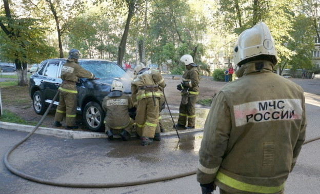 За сутки в Кировской области сгорели три автомобиля во время стоянки