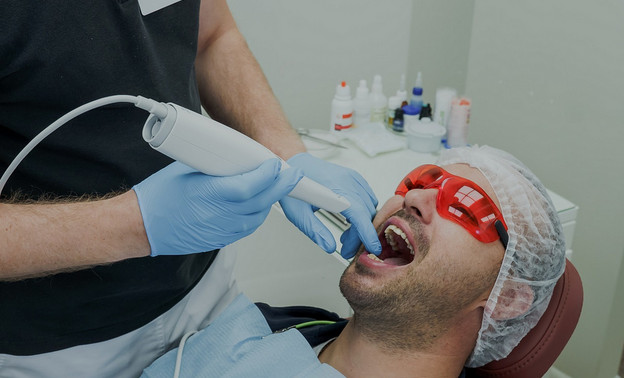 Коронки, протезы, «пластинки»: как сократить срок процедур у стоматолога