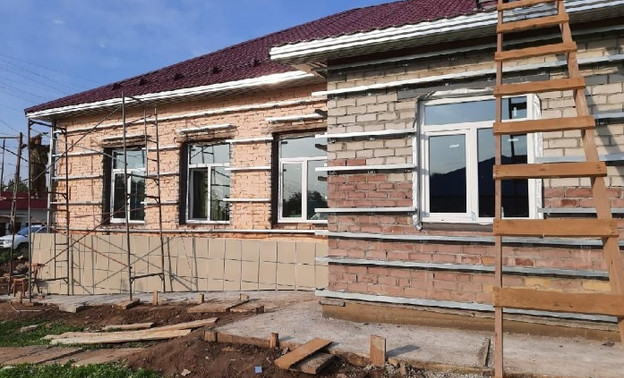 Подрядчика оштрафуют за срыв капремонта дома культуры в Пижанском районе